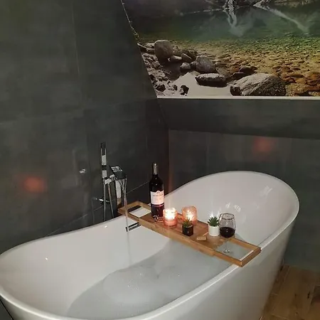 Apartament Krok Do Nieba Apartment *
